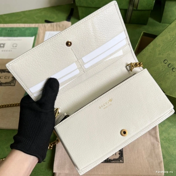 First bag ru x Gucci Adidas wallet with chain 0814